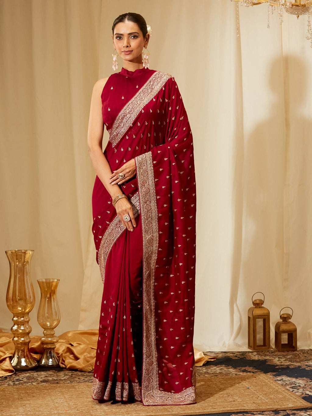 kasee Women Embellished Embroidered Work Saree